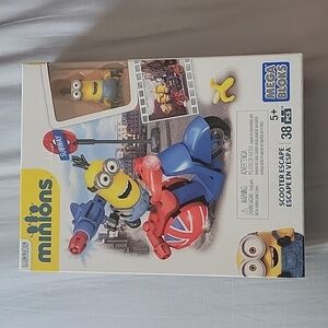 Mega Bloks Minions Scooter Escape